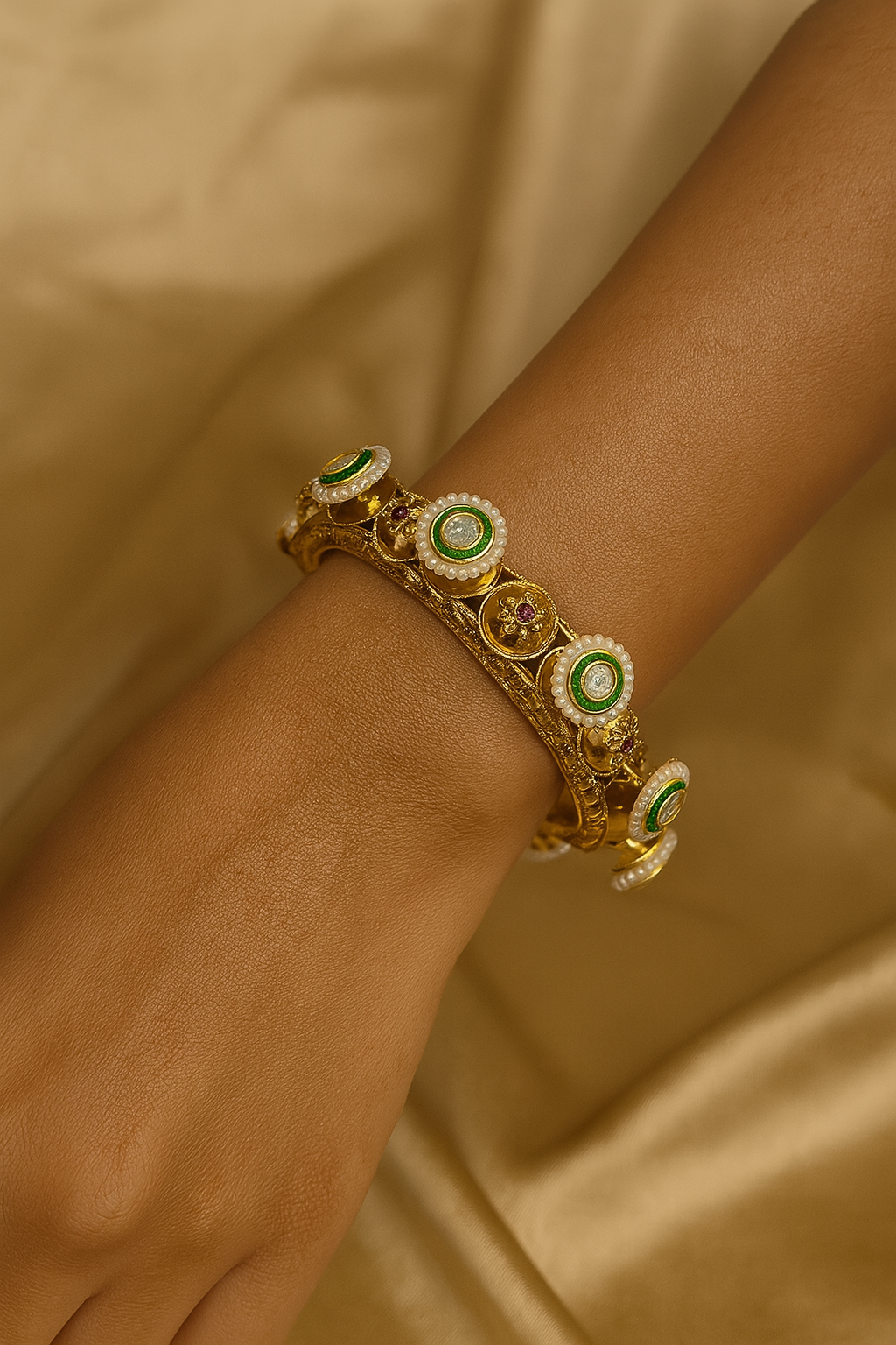 Royal Chakri Pacheli Bangles