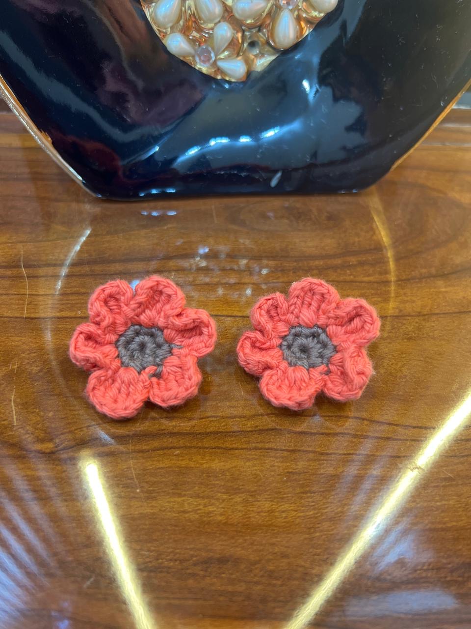 ScarletBloom Crochet Clip