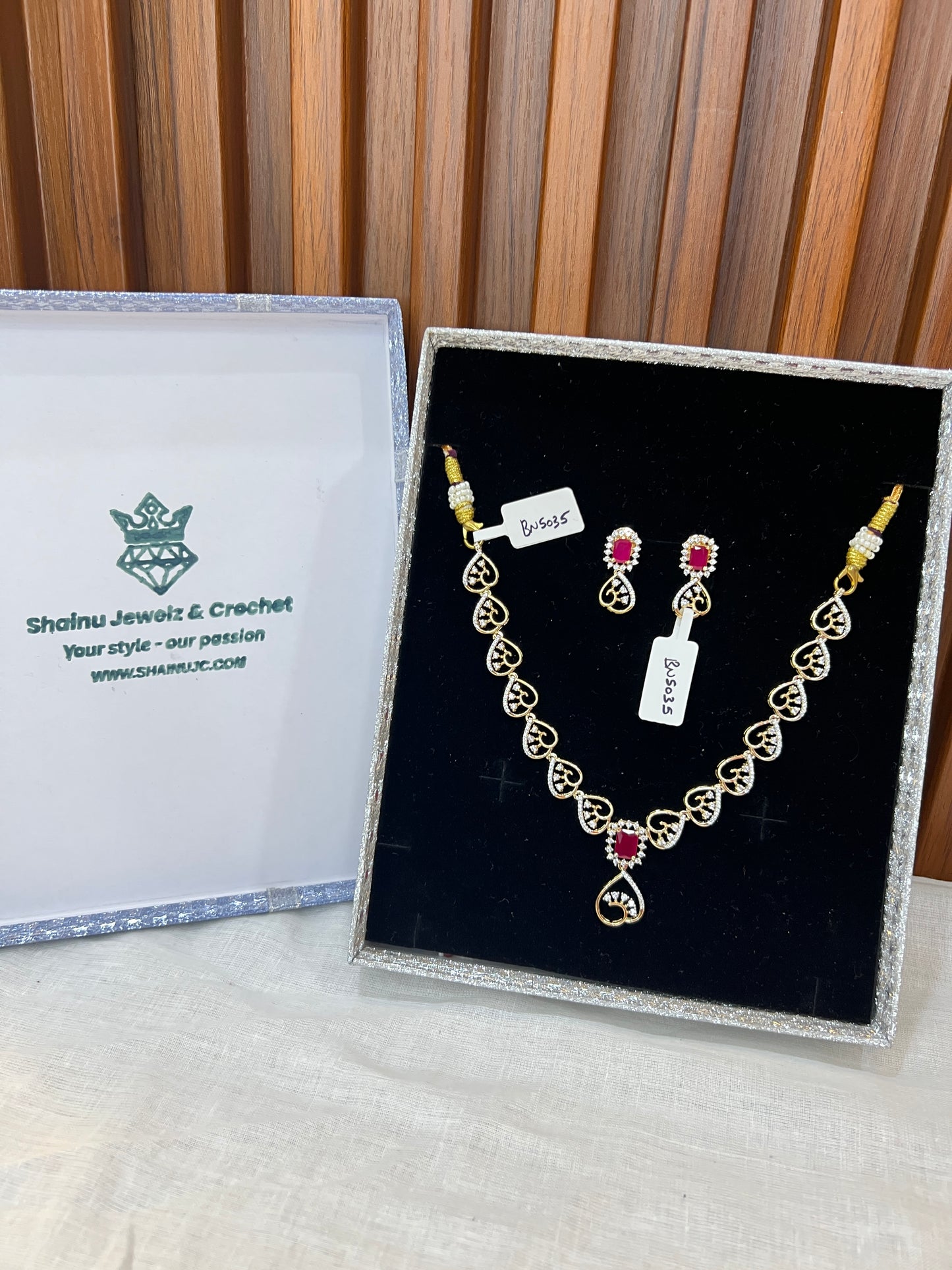 Ruby Glam Heart Necklace Set
