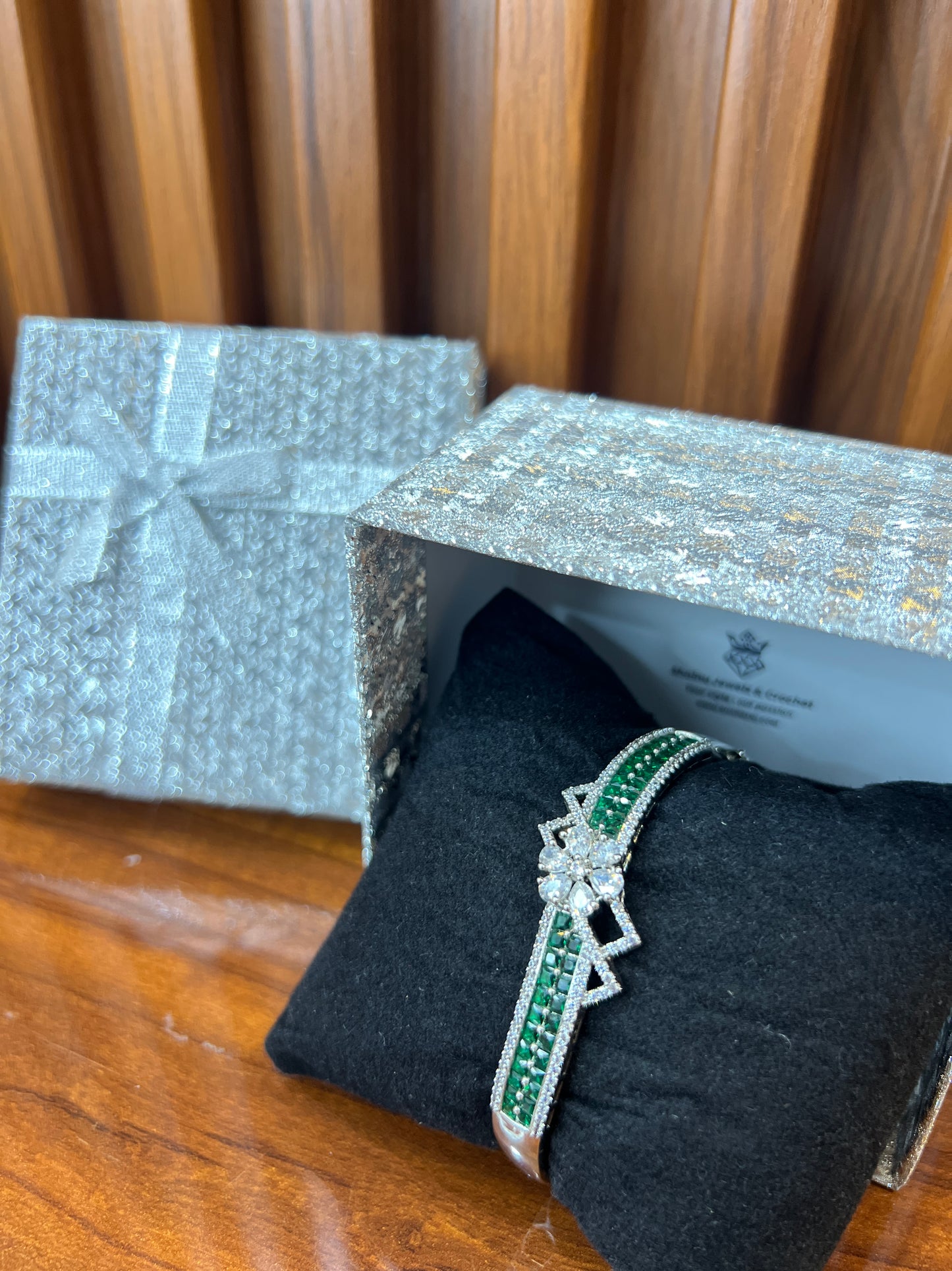 Emerald Dazzle Crown Bracelet