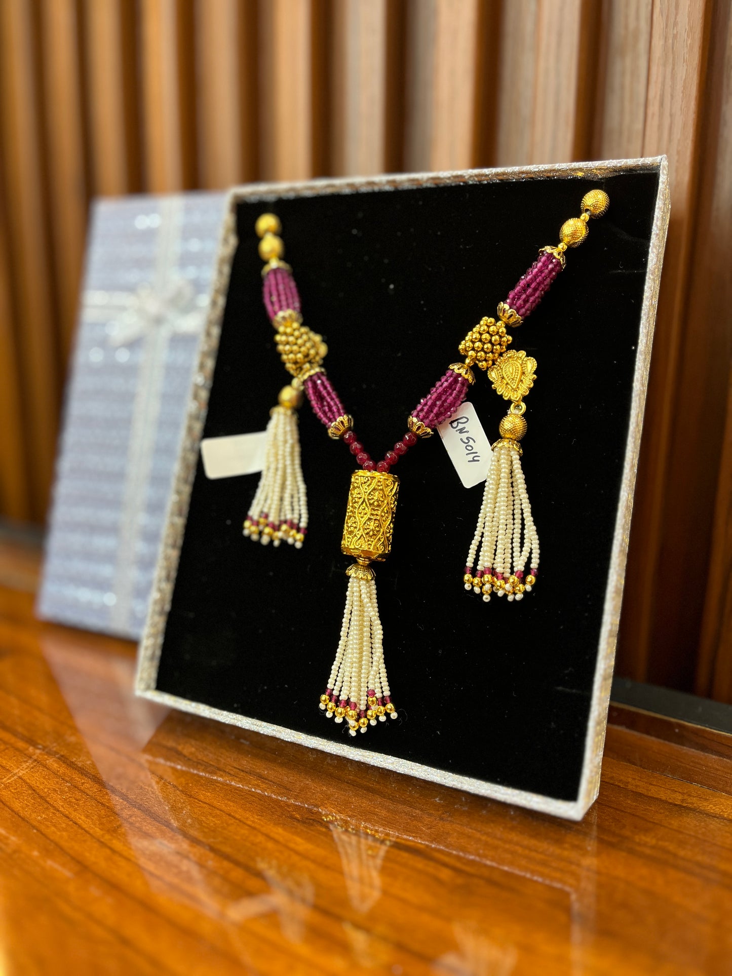 Maharani Tassel Treat