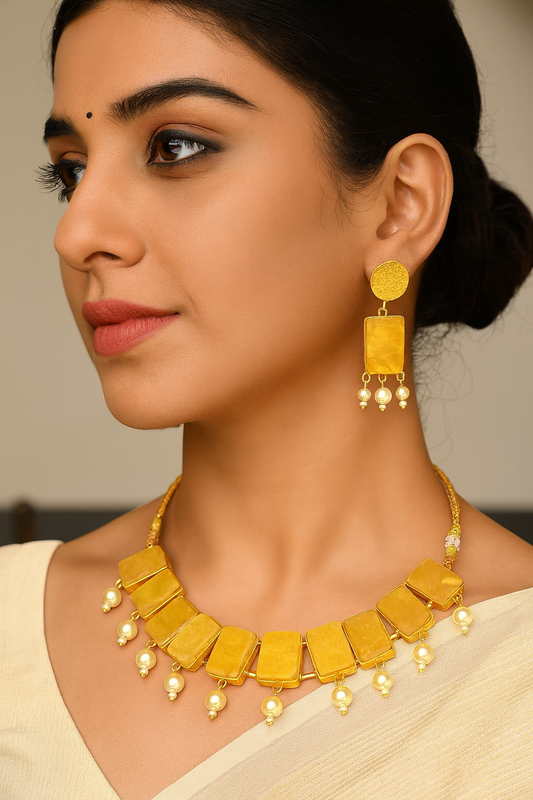 Golden Rectangular Stone & Pearl Drop Necklace Set