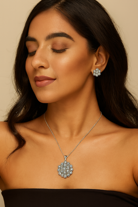 Sparkling Floral Diamond Pendant Set