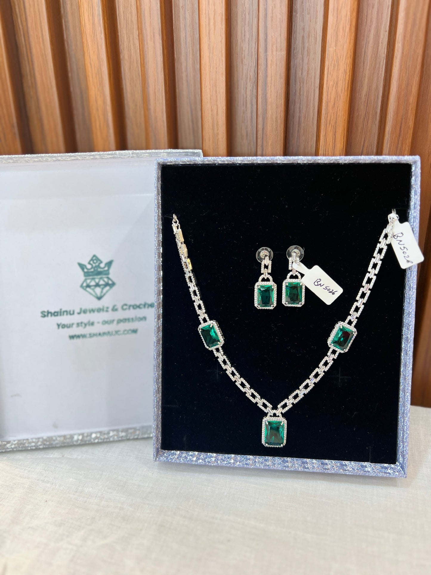 Luxe Emerald & Diamond Necklace Set