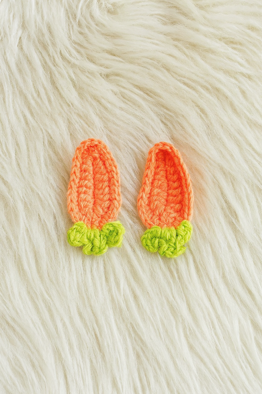 Carrot Cutie Crochet Clip