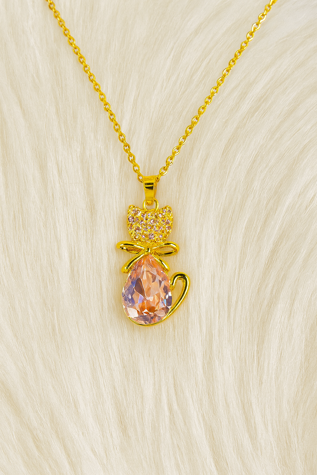 Gleaming Kitty Charm Pendant