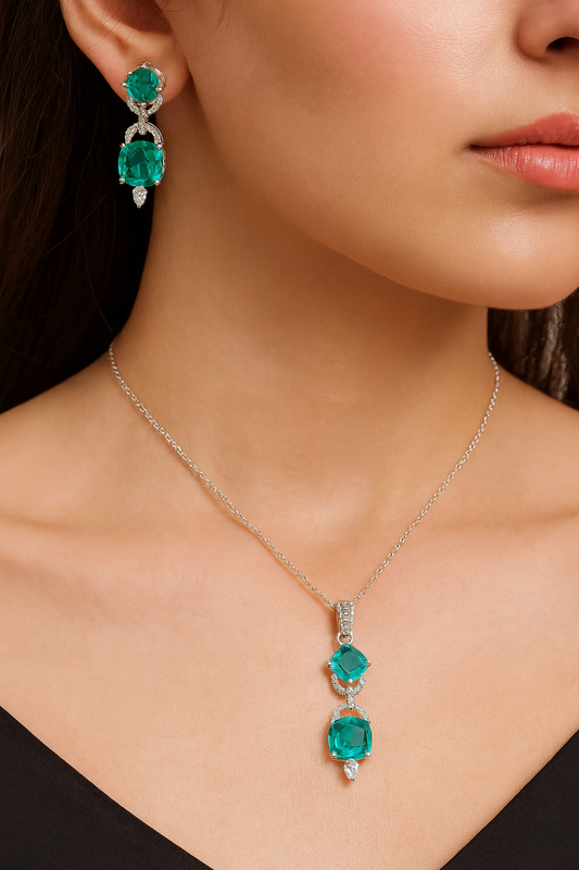 Emerald Elegance Drop Pendant Set