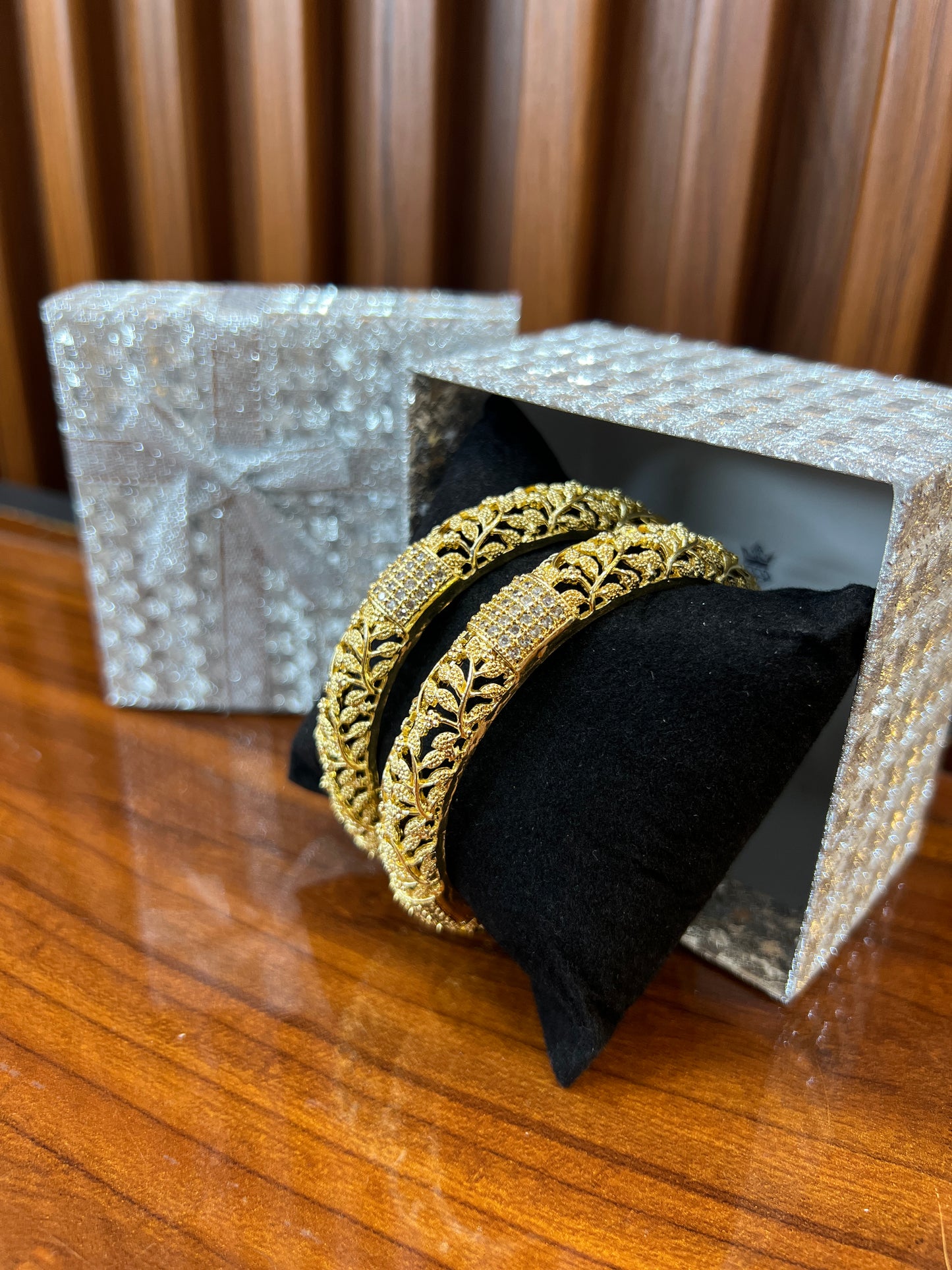 Regal Leafy Glow Bangles