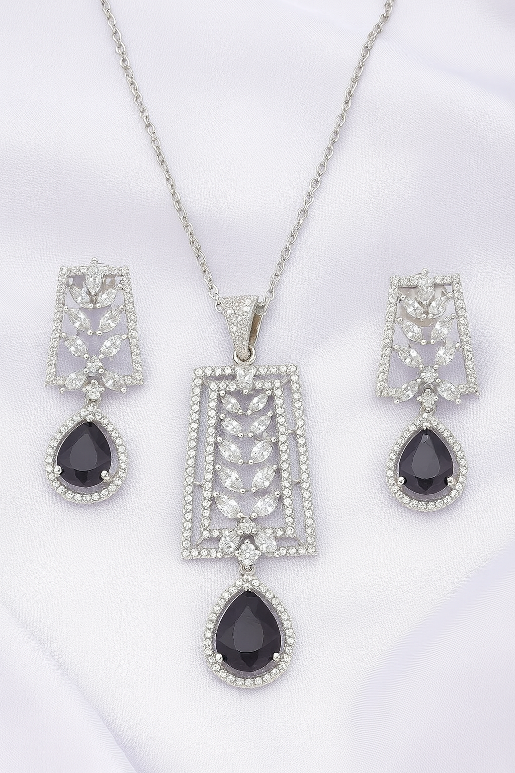 Midnight Bloom CZ Pendant Set