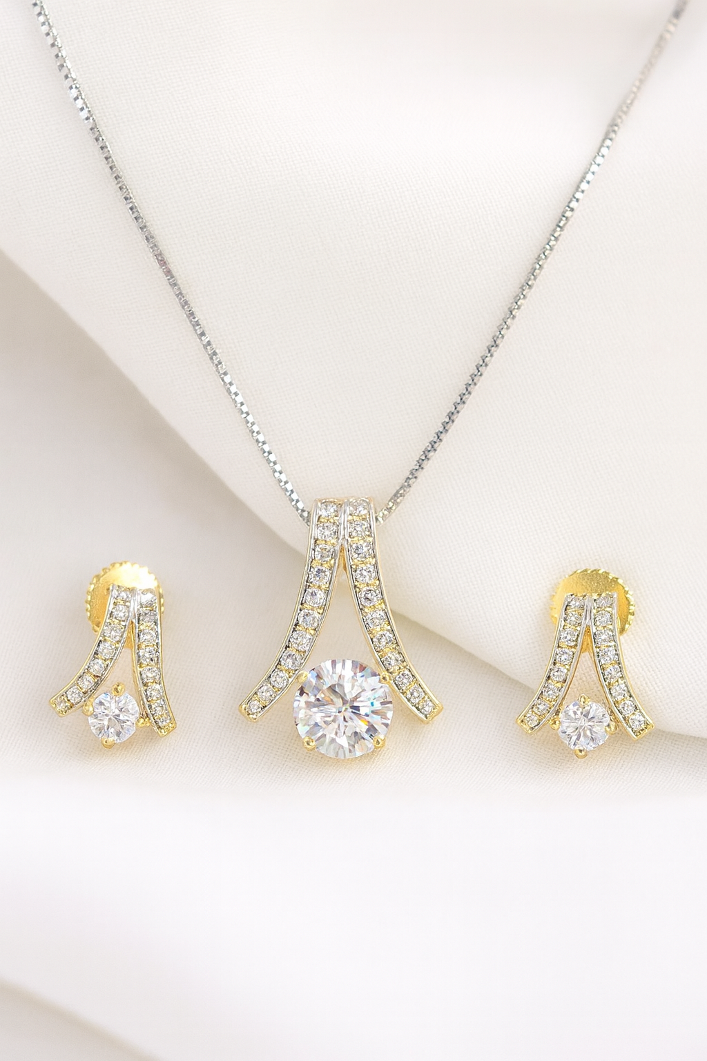 Elegant Gold-Plated Pendant Set with Sparkling Stone & Earrings