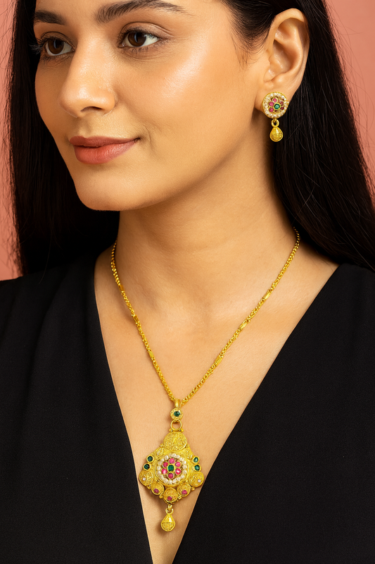 Regal Heritage Gold-Plated Pendant Set